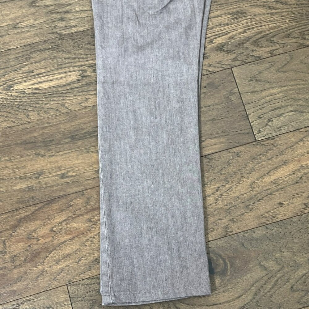 CABI Lou Lou Straight Leg Jeans Washed Gray Sz 4 #332 EUC - Picture 3 of 6